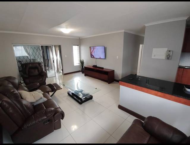 3 BEDROOM HOUSE FOR SALE IN CHRISTIAANVILLE AH